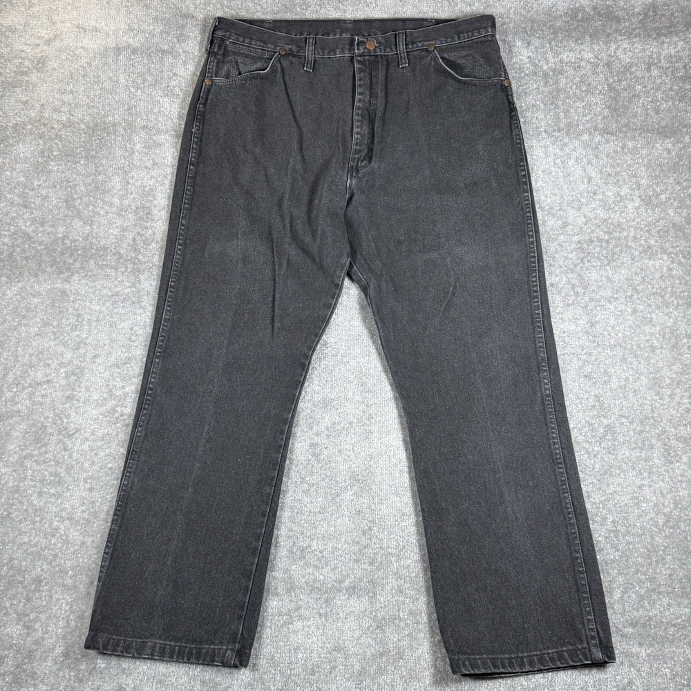 Vintage Wrangler Jeans Men's 40x32 Black Denim Cowboy Cut 13MWZPB USA Made